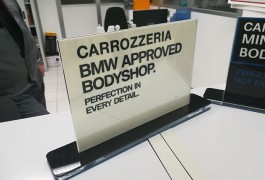 Lavorazioni in plexiglass personalizzati 