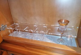 portabicchieri in plexiglass per nautica