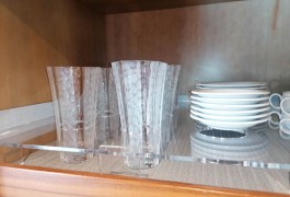 portabicchieri in plexiglass per nautica